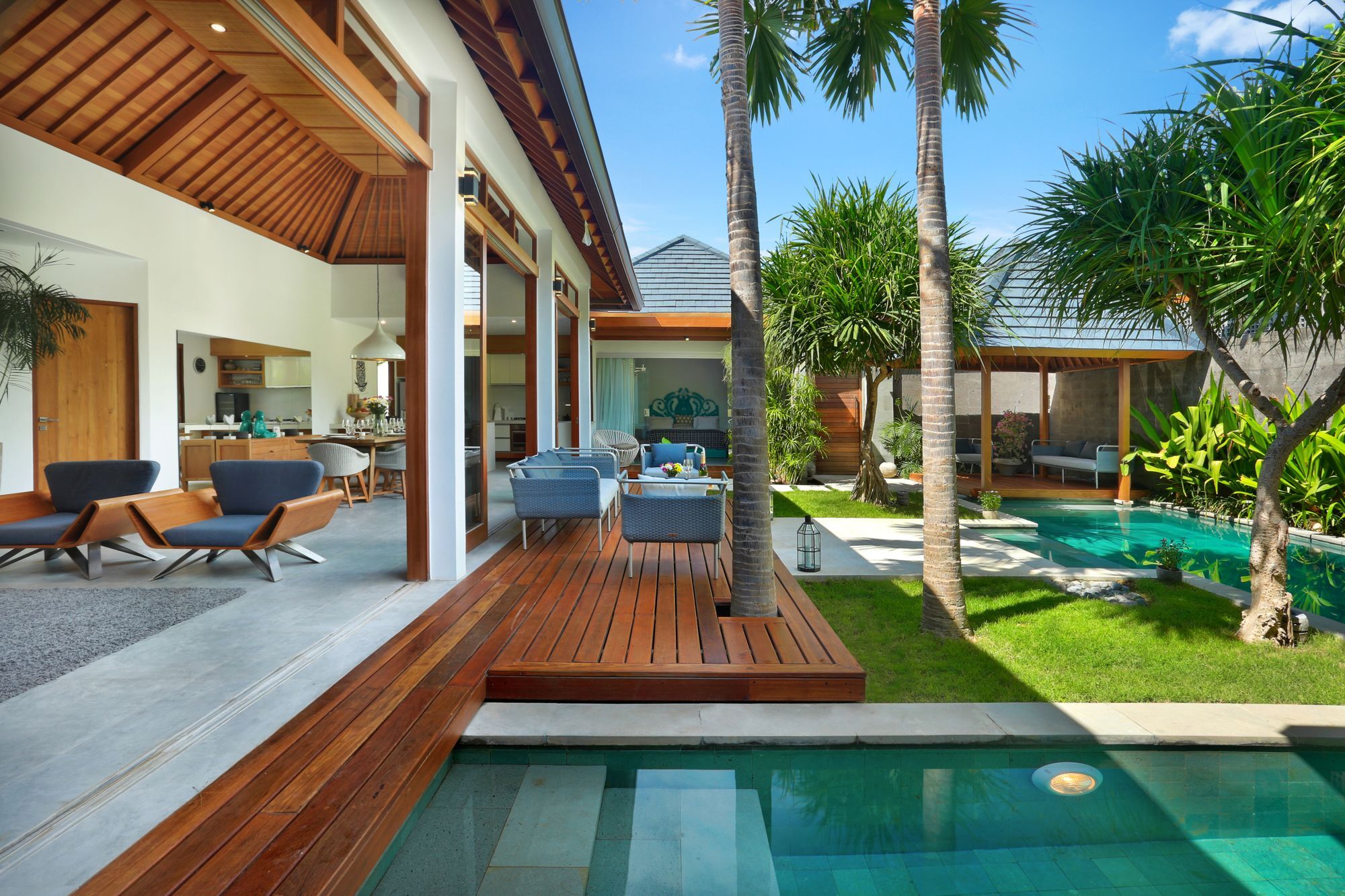 Villa Odyssey *