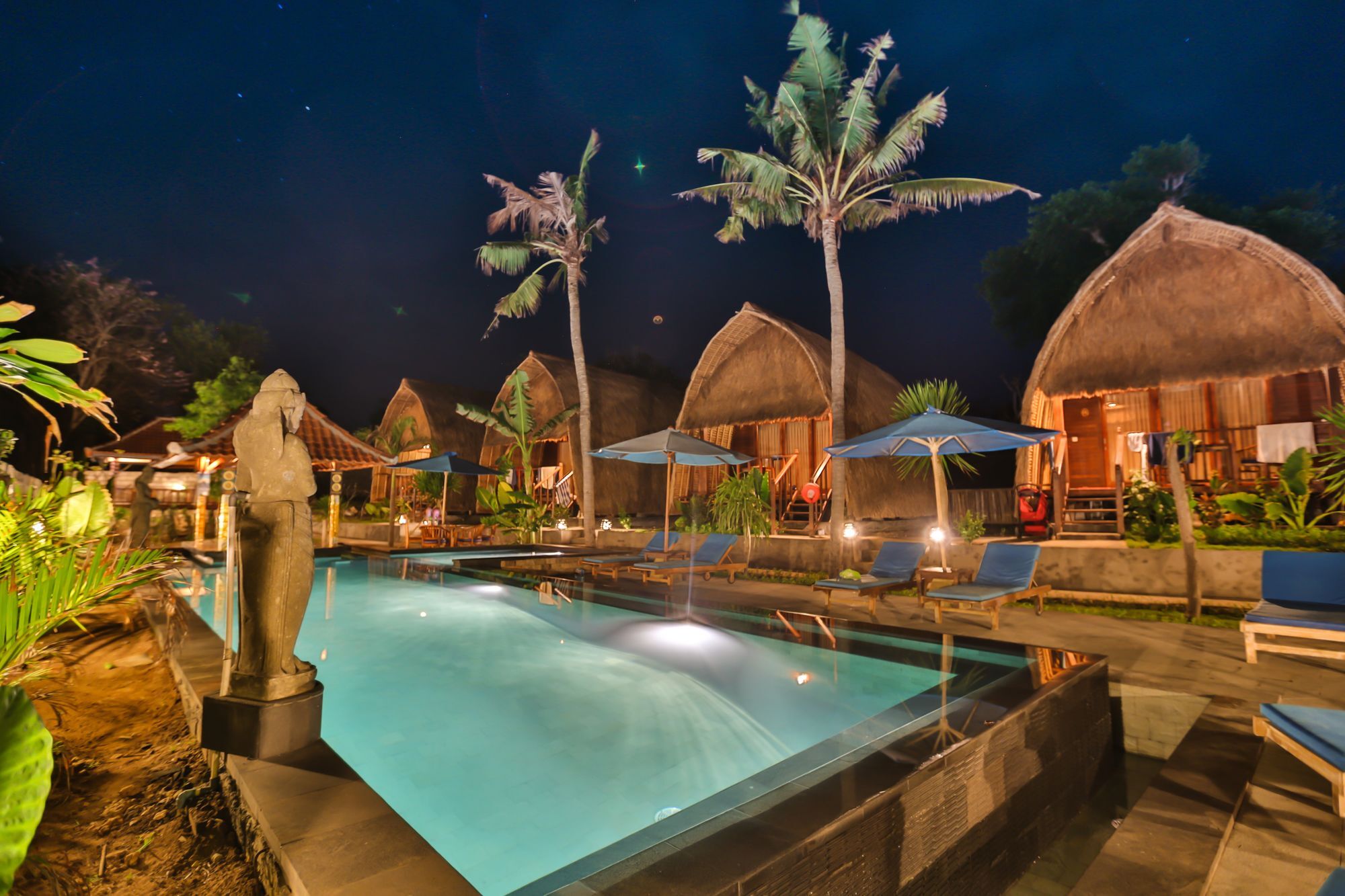 Sunset Coin Lembongan Holiday park
