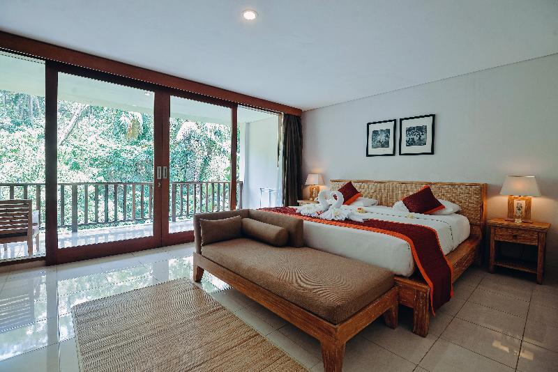 Pertiwi Bisma 1 Hotel 3*