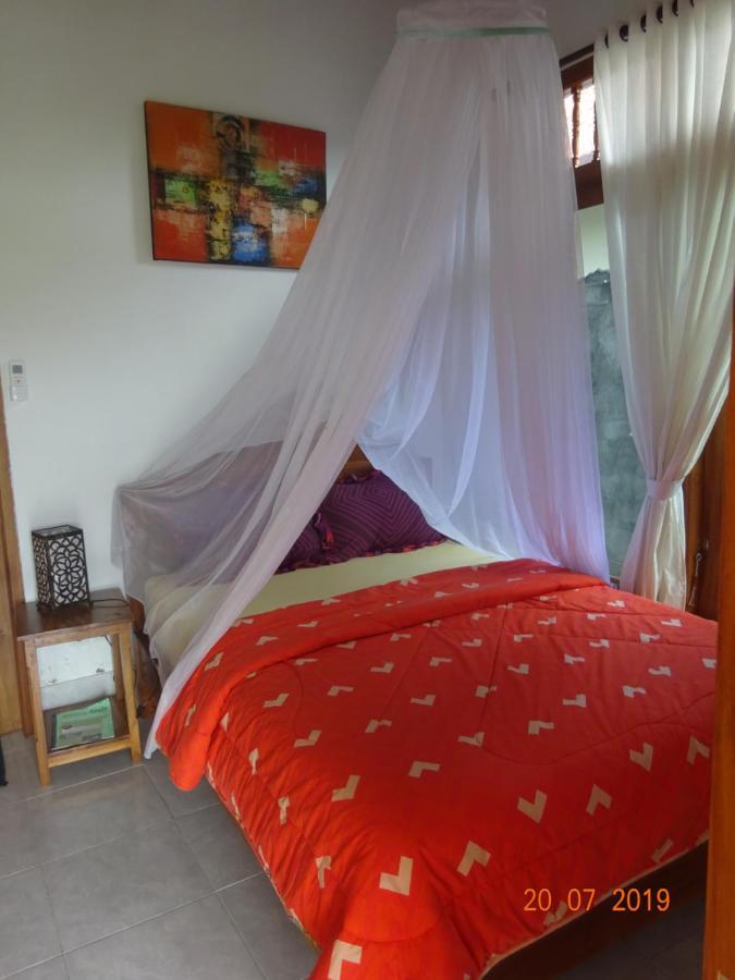 Murnis Bed & Breakfast Lovina (Bali)