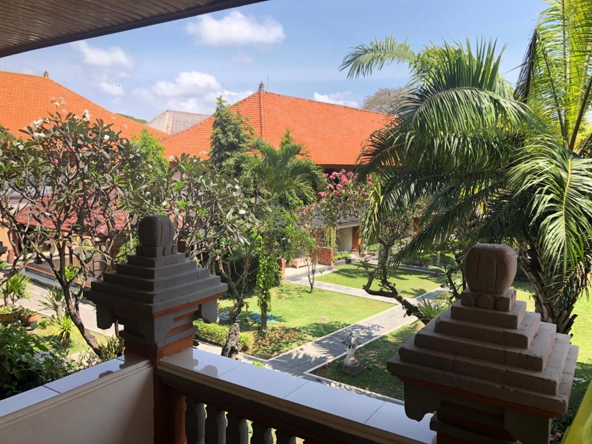 Inna Sindhu & Sanur (Bali)