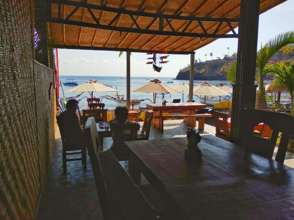 Coconut & Warung Guest house Amed (Bali)