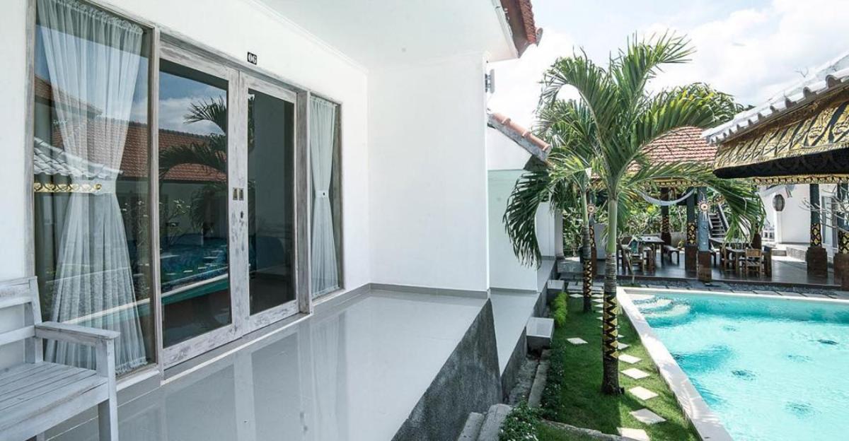 Guest house White Dove