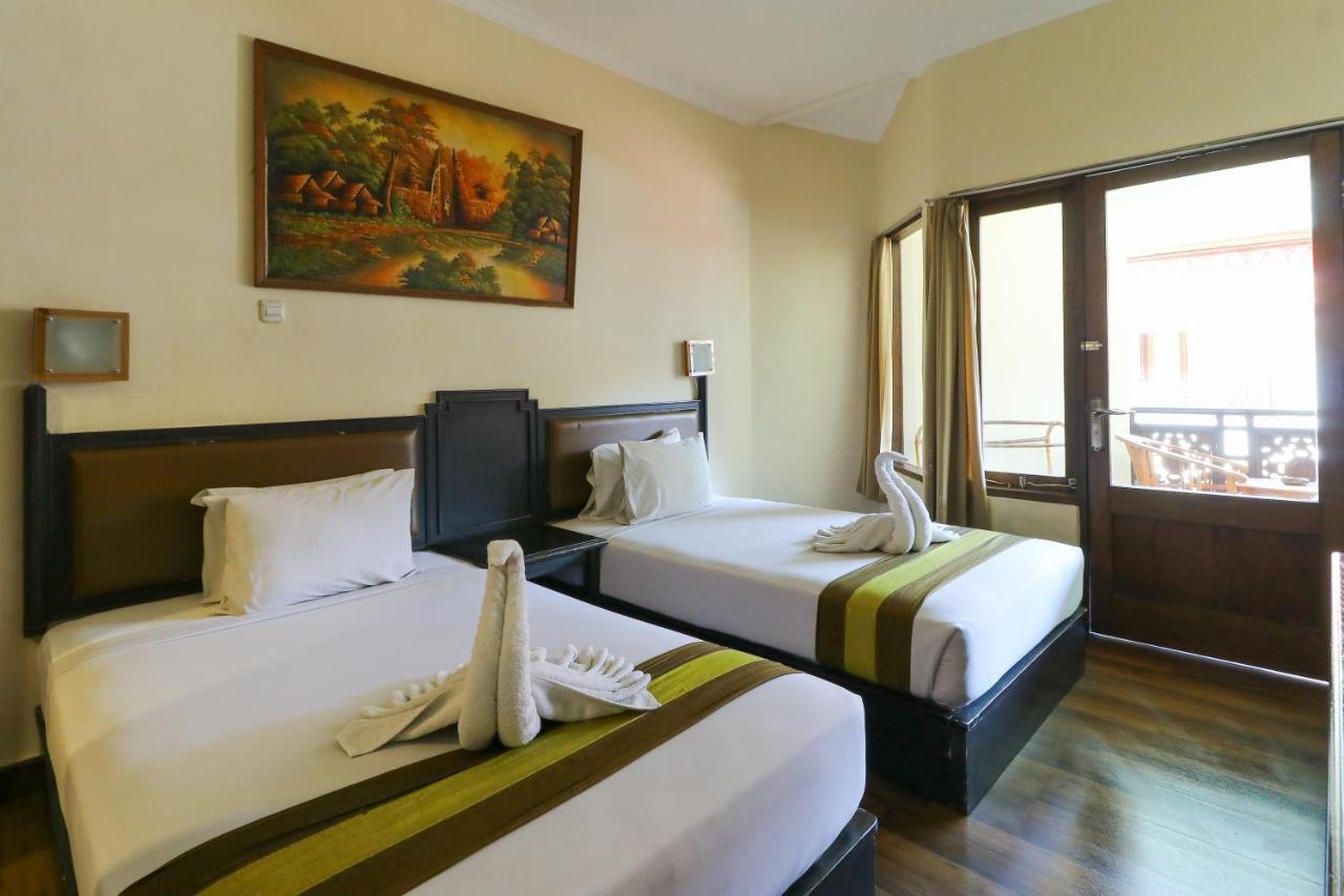 The Flora Kuta Bali 3*