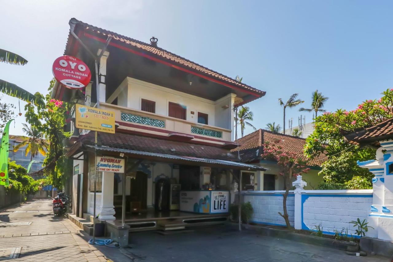 Vaccinated Staff - Oyo 1741 Komala Indah Cottages Hotel 2*