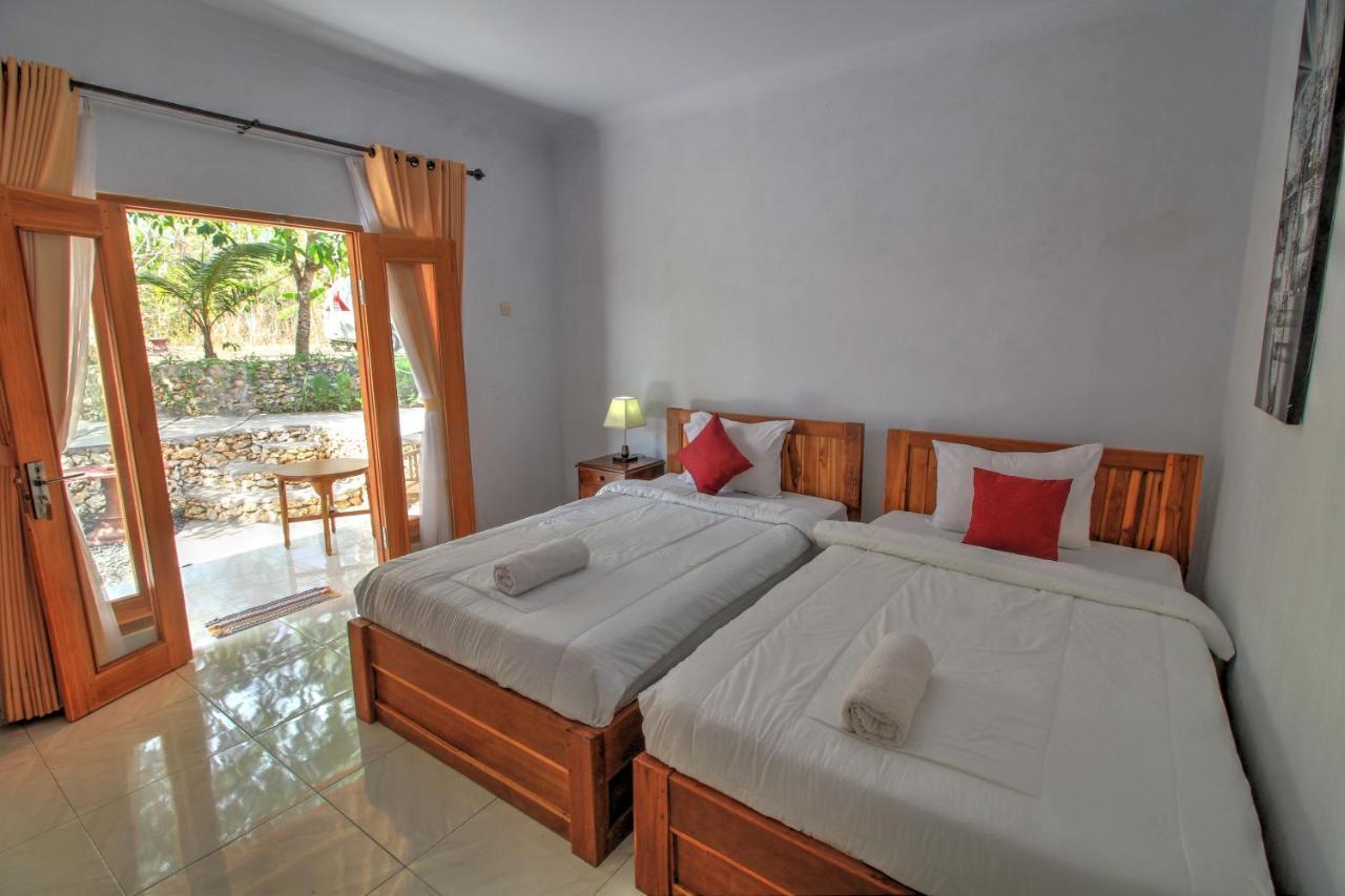 Kira Guest house