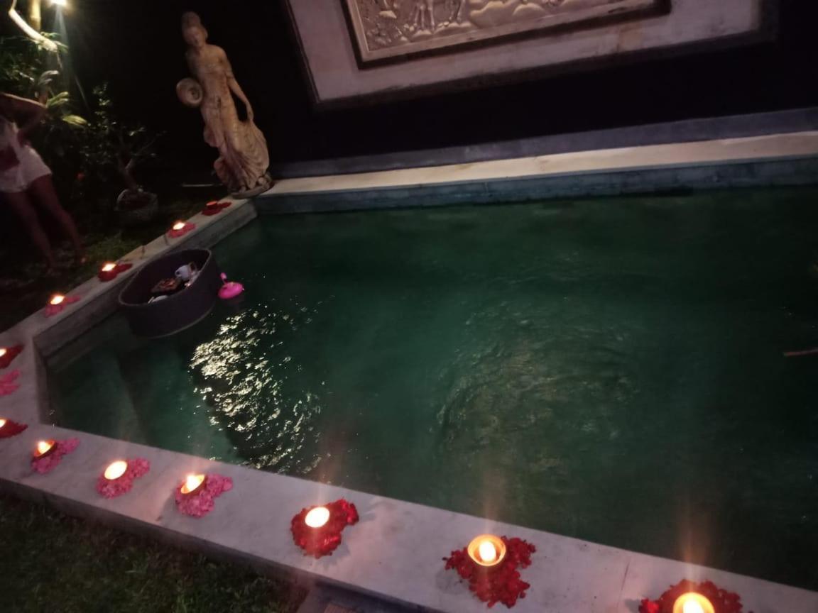 Alit Bali *