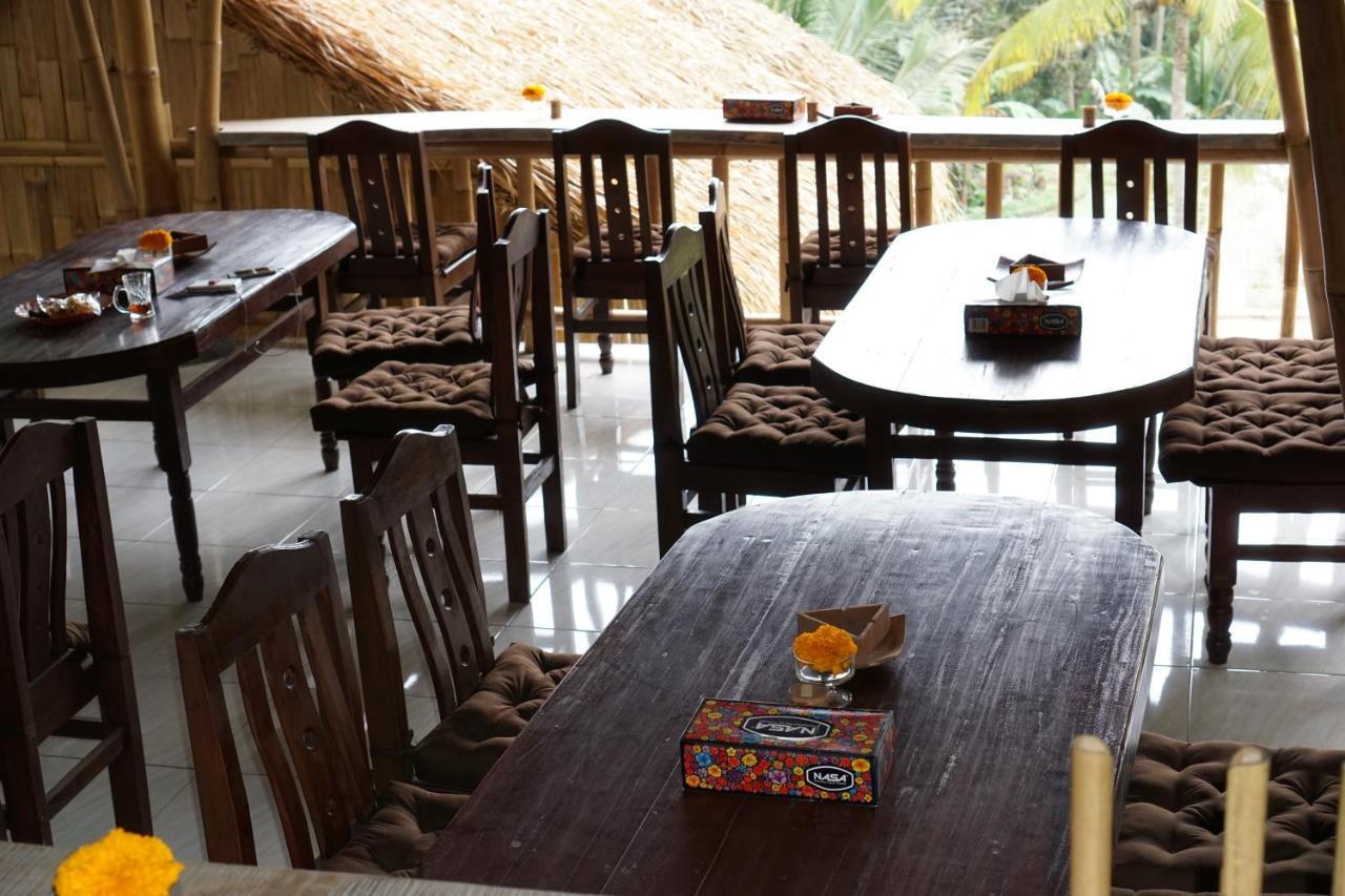Lodge Bali Bamboo Jungle Huts And *