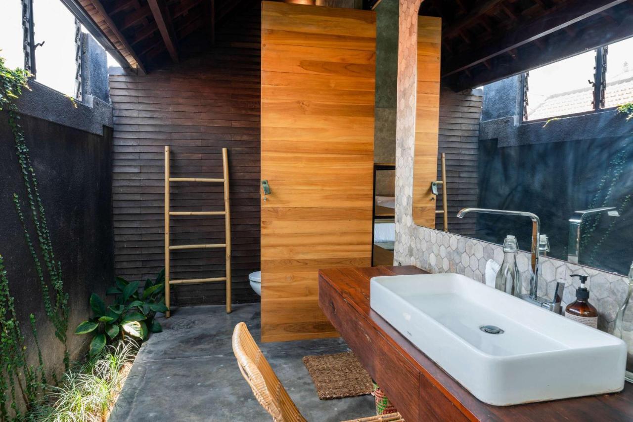 Wirtiga - Elegant 3bdr In The Heart Of Canggu! Villa *