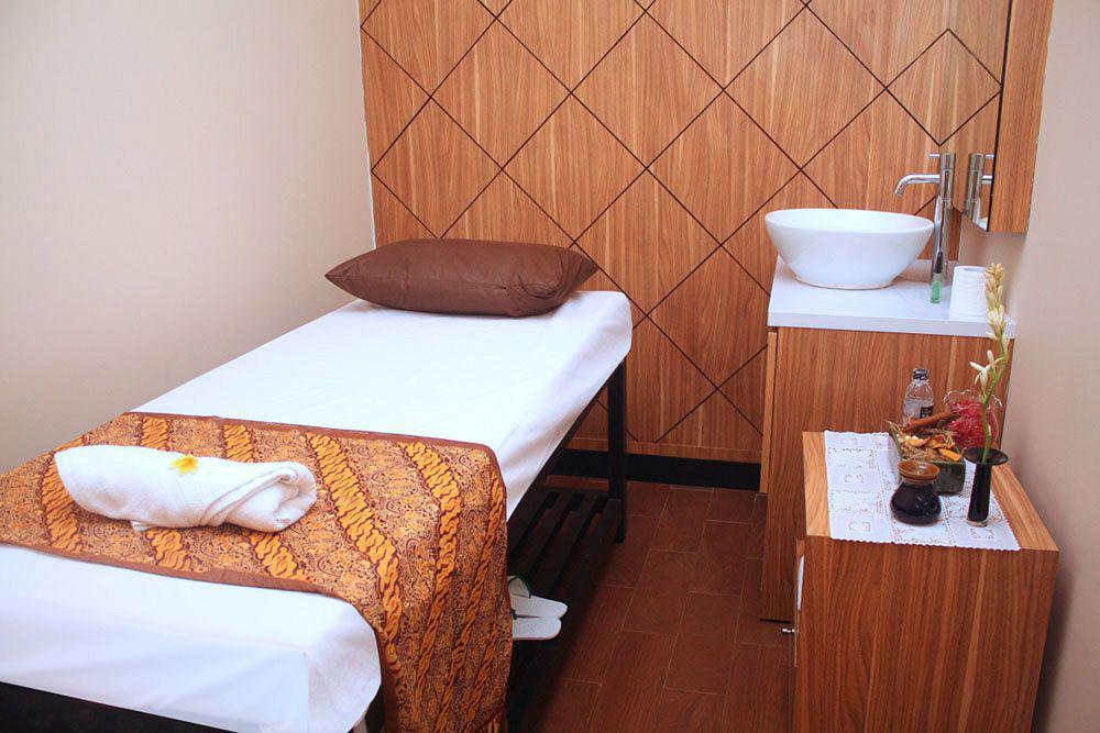 Puri Ayu Hotel Denpasar (Bali)