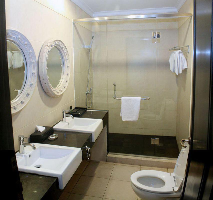 Puri Ayu Hotel 3*