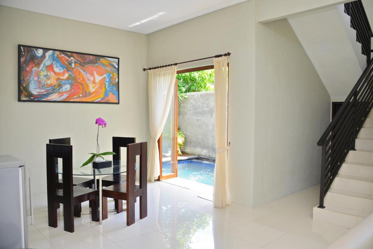 Parkside Denbukit & Hotel Jimbaran (Bali)