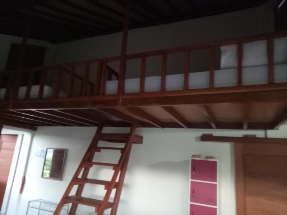Stop Homestay, Rooftop Restaurant And Bar Amed (Bali)