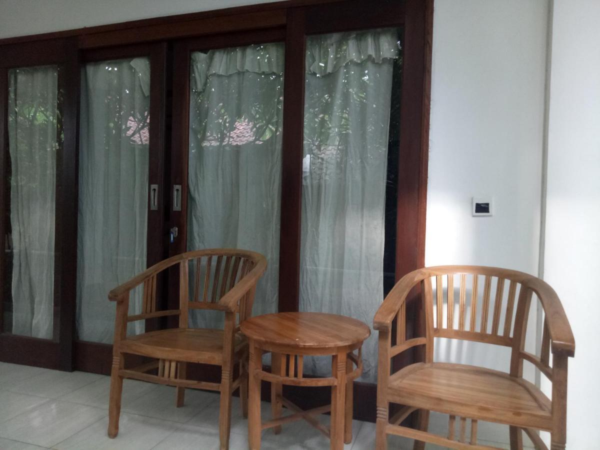 Stop Homestay, Rooftop Restaurant And Bar 2*