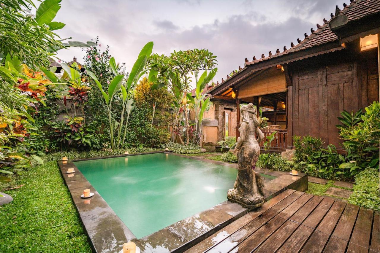 Nini * Ubud (Bali)
