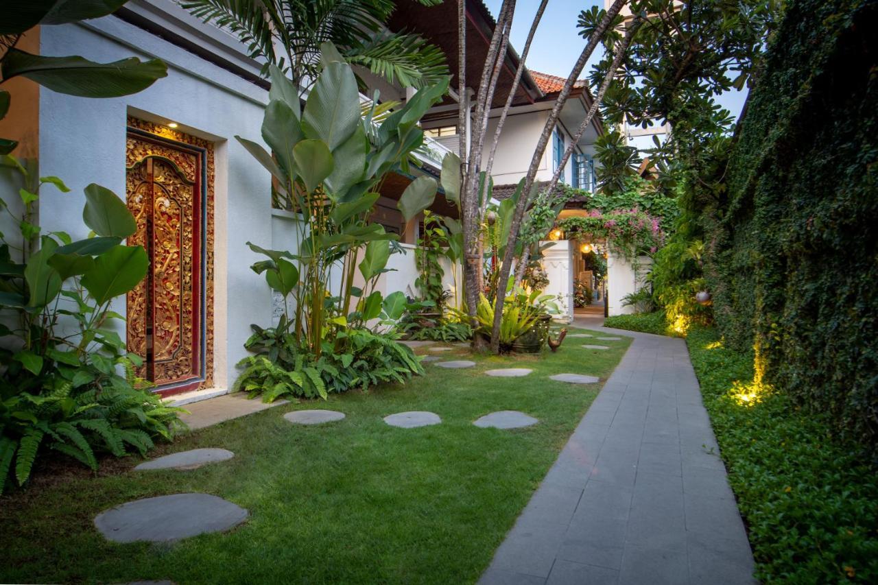 House Hotel