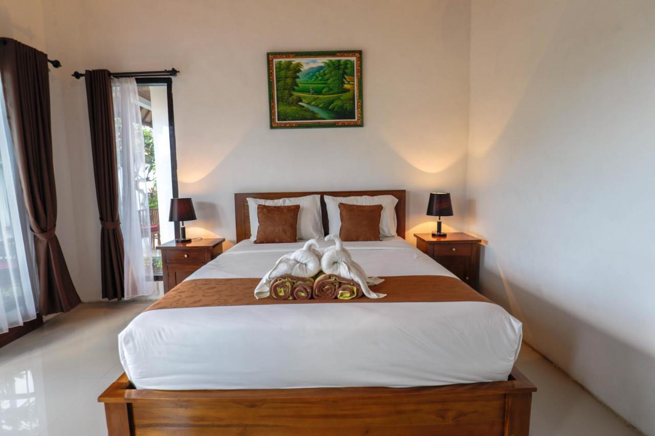 Tunjung Kuning Guest house 3*