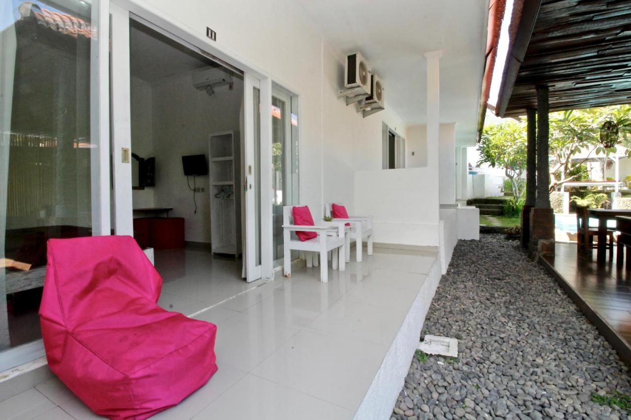 White Dove Dalung (Bali)
