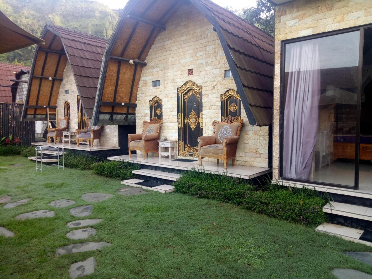 Bunbulan Hill And Hostel