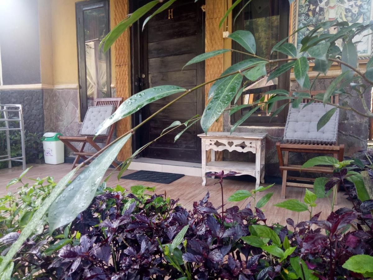 Bunbulan Hill And Hostel