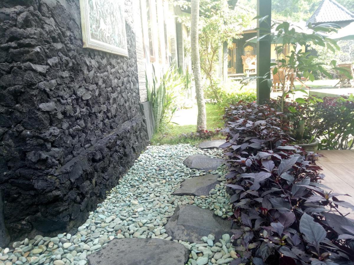 Bunbulan Hill And Hostel *