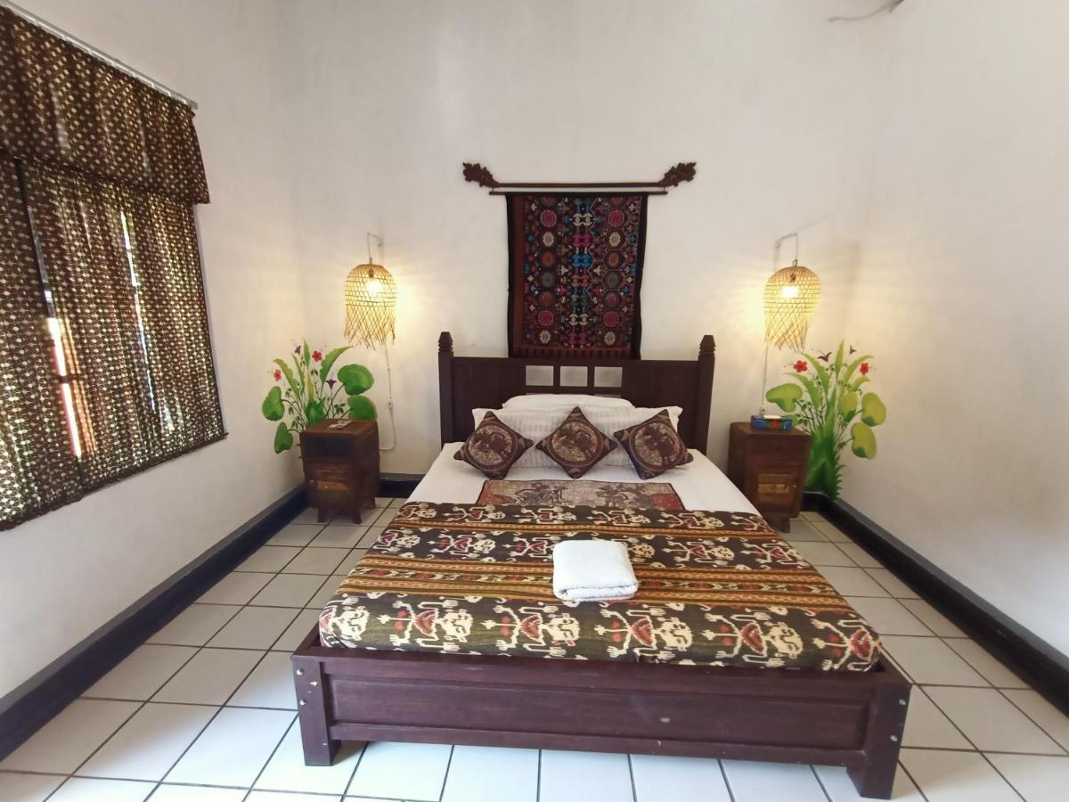 Binaria Museum Hotel Lovina (Bali)