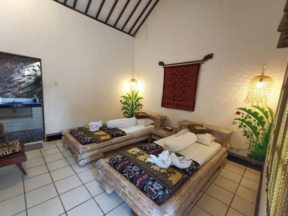Binaria Museum Lovina (Bali)